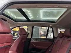 2022 BMW X3 xDrive30i M, белый — фото 10