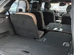 2021 Volvo XC90 B6 Zhiyi Luxury 7-seater, чёрный — фото 5
