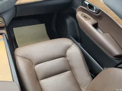 2021 Volvo XC90 B6 Zhiyi Luxury 7-seater, чёрный — фото 20