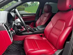 2023 Porsche Cayenne E-Hybrid 2.0T PHEV Platinum, чёрный — фото 6
