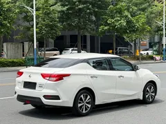 2021 Nissan Lannia 1.6L CVT, белый — фото 6