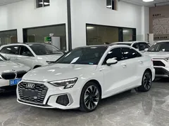 2023 Audi A3L Limousine 35 TFSI, белый — фото 1