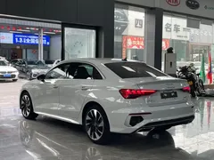 2023 Audi A3L Limousine 35 TFSI, белый — фото 14