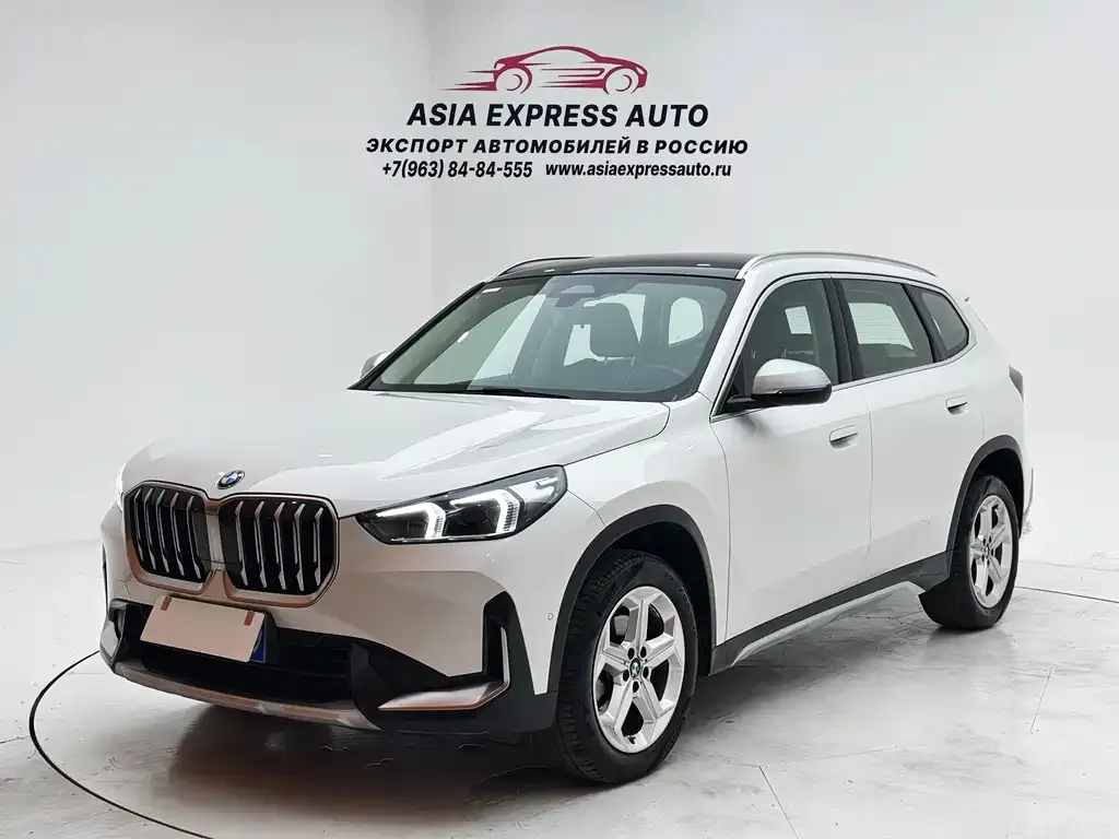 2023 BMW X1