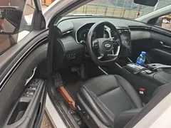2021 Hyundai Tucson 1.5T DCT GLX Elite, белый — фото 16