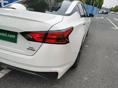 2021 Nissan Teana 2.0T XL, белый — фото 24