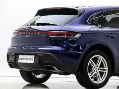 2022 Porsche Macan 2.0T, синий — фото 9