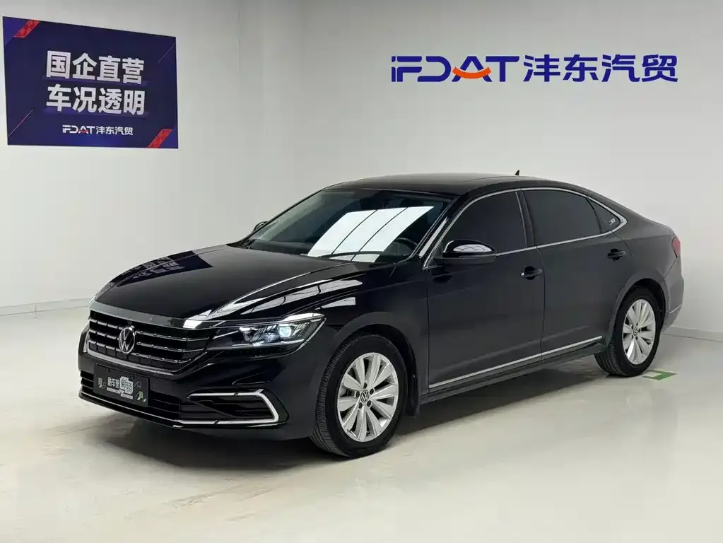 2021 Volkswagen Passat 330TSI Elite
