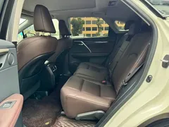 2020 Lexus RX 300 4WD, белый — фото 5