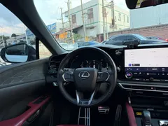 2023 Lexus RX 500h 4WD F SPORT Performance, белый — фото 7