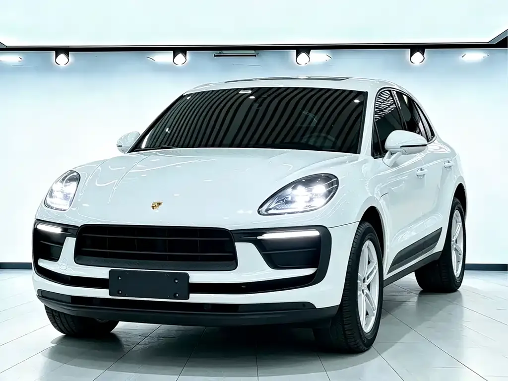 2023 Porsche Macan 2.0T