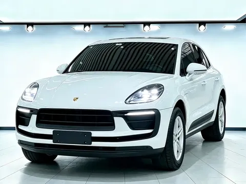 2023 Porsche Macan 2.0T