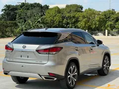 2020 Lexus RX 300 4WD — фото 8