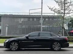 2022 Audi A6L 45 TFSI quattro Select Sport, чёрный — фото 4