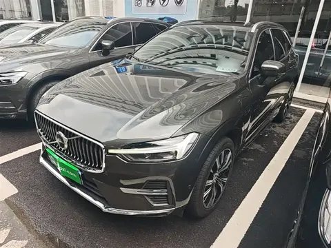 2022 Volvo XC60 Hybrid T8 PHEV 4WD Luxury