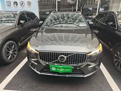 2022 Volvo XC60 Hybrid T8 PHEV 4WD Luxury — фото 3