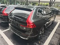 2022 Volvo XC60 Hybrid T8 PHEV 4WD Luxury — фото 7