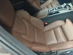 2022 Volvo XC60 Hybrid T8 PHEV 4WD Luxury — фото 25