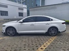 2023 Geely Preface 1.5TD, белый — фото 4