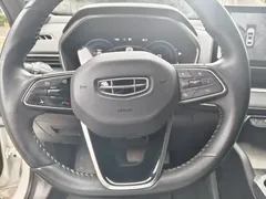 2023 Geely Preface 1.5TD, белый — фото 9