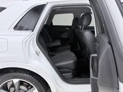 2022 Audi Q3 35 TFSI fashionable and dynamic, белый — фото 12