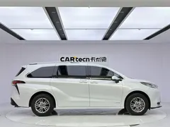 2023 Toyota Sienna 2.5L Hybrid Comfort, белый — фото 6