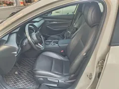 2023 Mazda 3 2.0L AT, белый — фото 4