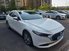2023 Mazda 3 2.0L AT, белый — фото 5