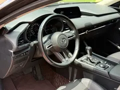 2021 Mazda Axela 2.0L AT quality and elegance — фото 7