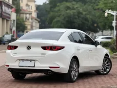 2021 Mazda Axela 2.0L AT Quality, белый — фото 5