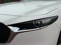 2021 Mazda Axela 2.0L AT Quality, белый — фото 8