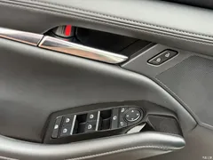 2021 Mazda Axela 2.0L AT Quality, белый — фото 20