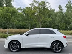 2022 Audi Q3 35 TFSI fashionable and dynamic, белый — фото 4