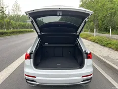 2022 Audi Q3 35 TFSI fashionable and dynamic, белый — фото 20