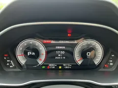 2022 Audi Q3 35 TFSI fashionable and dynamic, белый — фото 21