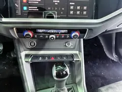 2023 Audi Q3 35 TFSI Fashionable and Dynamic (1.4T) — фото 12