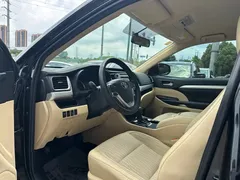 2021 Toyota Highlander 2.0T 2WD Elite 5, чёрный — фото 8
