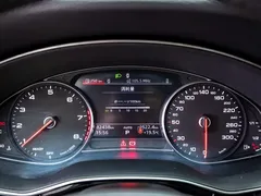 2021 Audi Q7 2.0T, чёрный — фото 12