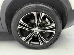 2022 Volvo XC40 T4 4WD Zhiyuan Luxury, белый — фото 14