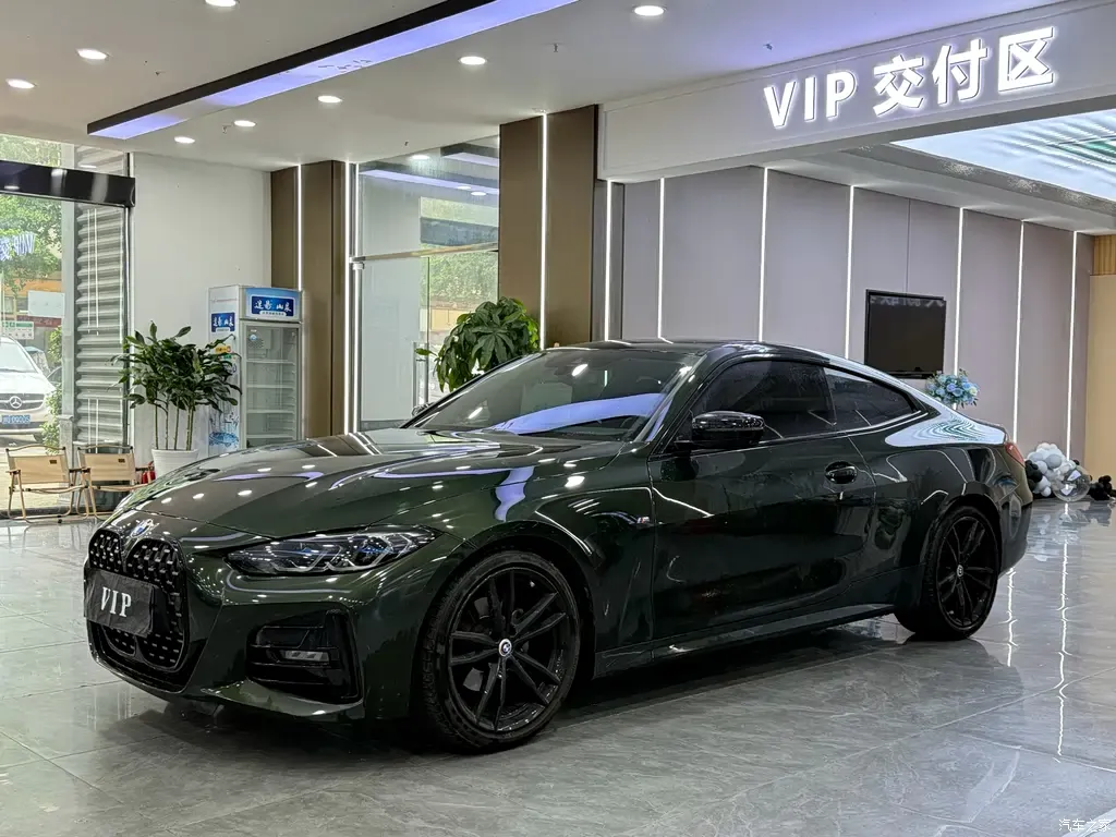 2023 BMW 4 Series 425i M Sports Night Package