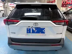 2022 Toyota RAV4 2.0L CVT 2WD Fashion, белый — фото 20