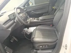 2023 Nio ES8 75kWh Executive, белый — фото 11