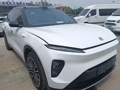 2023 Nio ES8 75kWh Executive, белый — фото 22