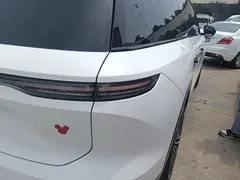 2023 Nio ES8 75kWh Executive, белый — фото 24