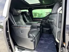 2023 Toyota Vellfire Hybrid 2.5L HV Ultimate, чёрный — фото 12