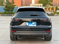2022 Porsche Cayenne Coupe 3.0T Platinum, чёрный — фото 3