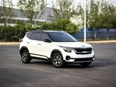 2021 Kia Seltos 1.5L CVT, белый — фото 3
