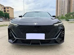 2023 Changan UNI-V 1.5T Premium Type, чёрный — фото 2