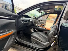 2023 Changan UNI-V 1.5T Premium Type, чёрный — фото 18