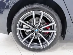 2023 BMW 3 Series 3 320Li M, чёрный — фото 28